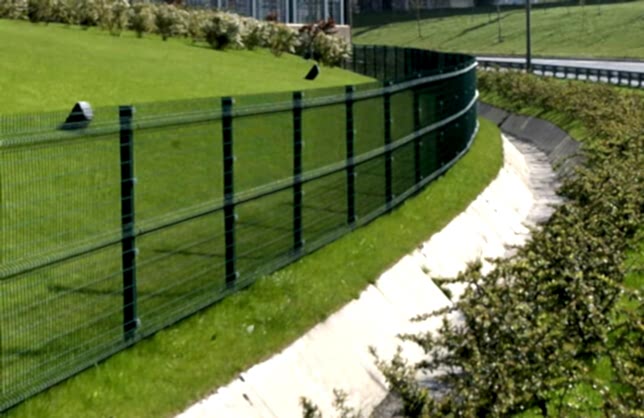 Bahçe Çit Sistemleri